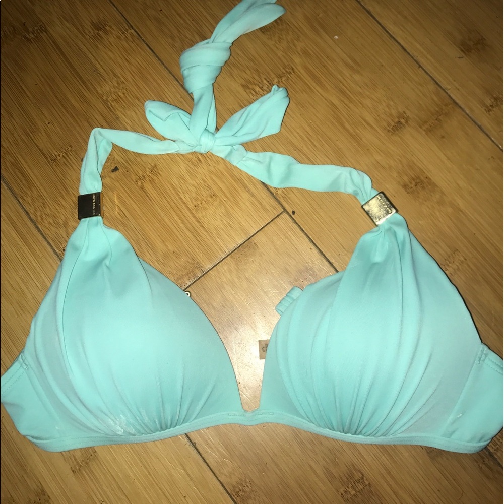 Victoria's Secret bikini top size small